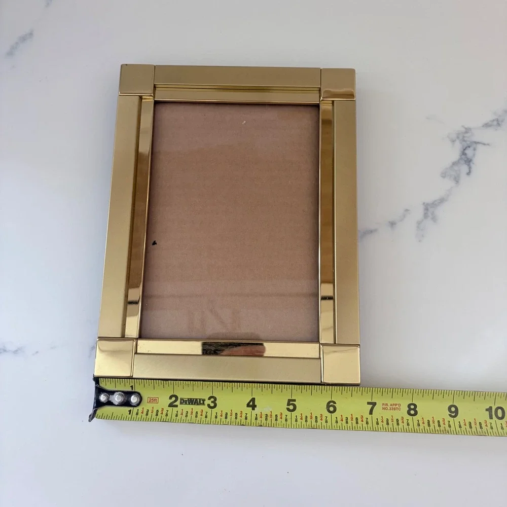 N/A modern gold